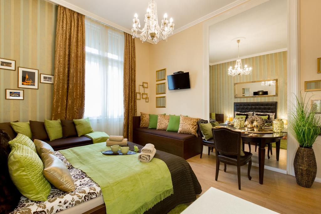 Apartment Holidays Harmony Budapest